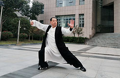 杜知江